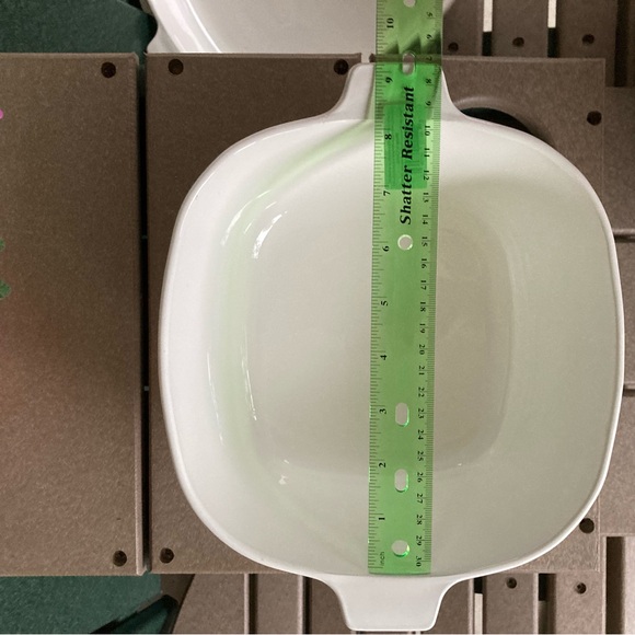 Vintage Corning Ware 2.5 Quart Blue Cornflower - Picture 2 of 6